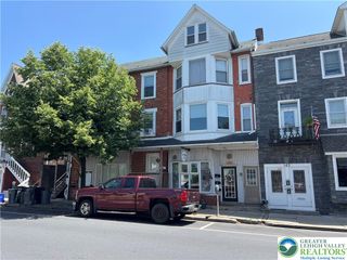161 South Main Street 201, Nazareth Boro, PA 18064