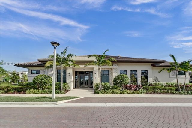 20900 NE 2nd Court, Miami, FL 33179