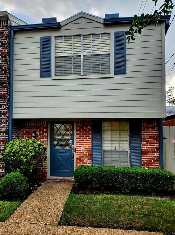 12739 Huntingwick Drive 151, Houston, TX 77024