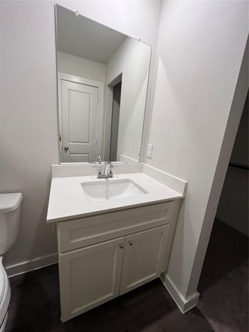 65 Road 51030, Cleveland, TX 77327