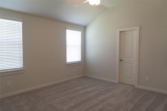 65 Road 51030, Cleveland, TX 77327