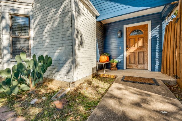 2708 Bridge Lake Drive, Irving, TX 75060