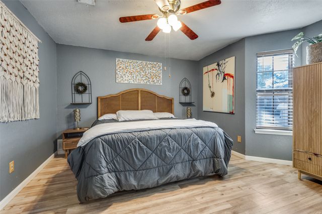 2708 Bridge Lake Drive, Irving, TX 75060