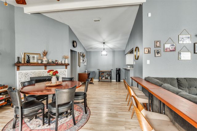 2708 Bridge Lake Drive, Irving, TX 75060