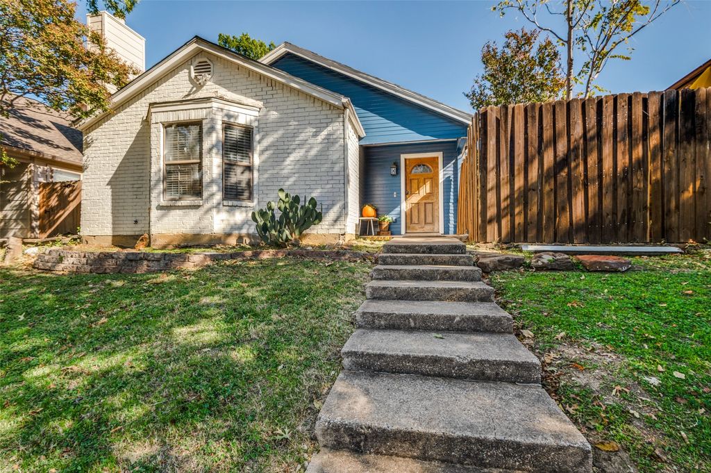 2708 Bridge Lake Drive, Irving, TX 75060