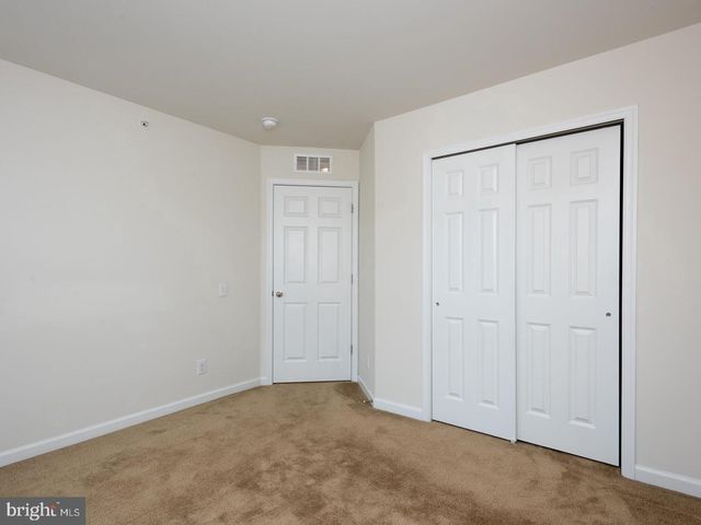 15 EAGLE LN, Malvern, PA 19355
