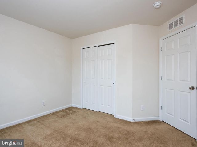 15 EAGLE LN, Malvern, PA 19355