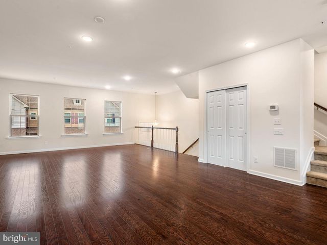 15 EAGLE LN, Malvern, PA 19355