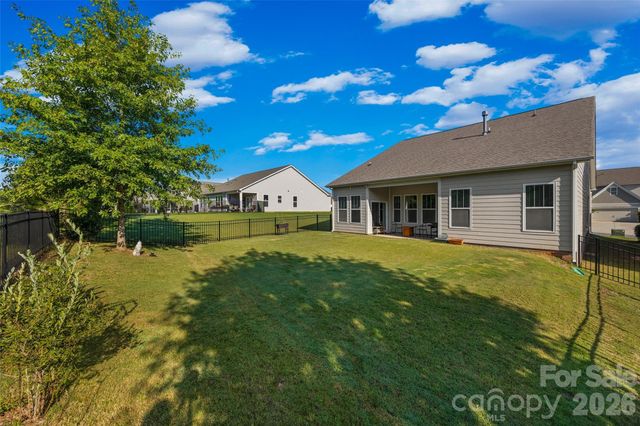 7063 Chrysanthemum Road, Lancaster, SC 29720