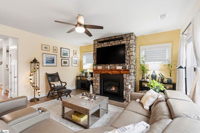 545 Laxton Road, Greer, SC 29651