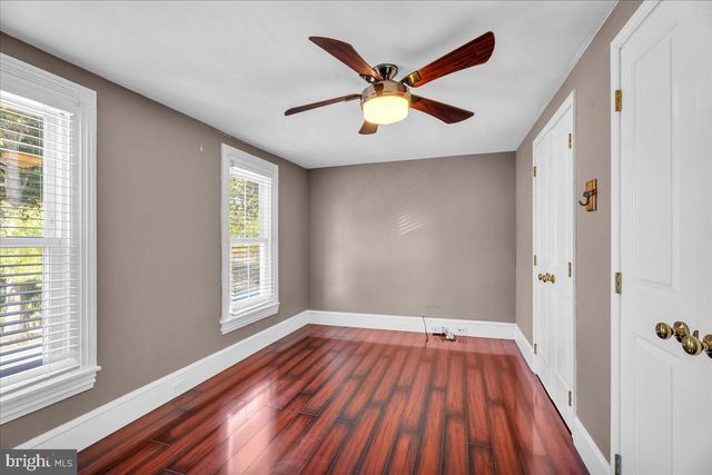64 E CENTRE ST, Woodbury, NJ 08096