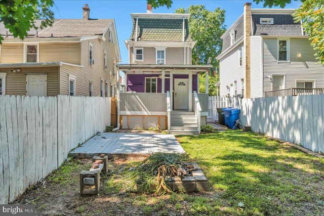 64 E CENTRE ST, Woodbury, NJ 08096