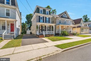 64 E CENTRE ST, Woodbury, NJ 08096