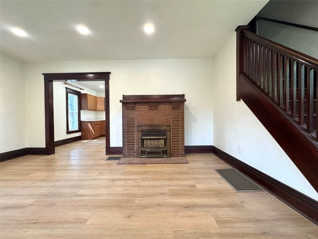 2506 LOVELAND Avenue, Millcreek, PA 16506