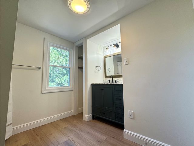 2506 LOVELAND Avenue, Millcreek, PA 16506