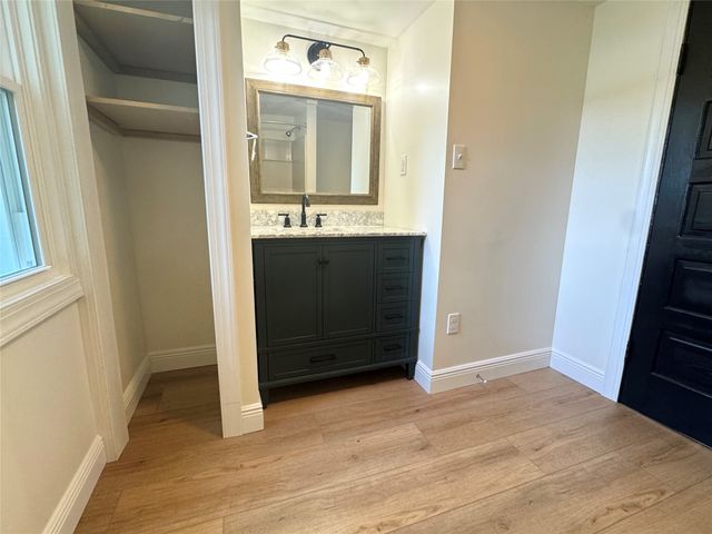 2506 LOVELAND Avenue, Millcreek, PA 16506