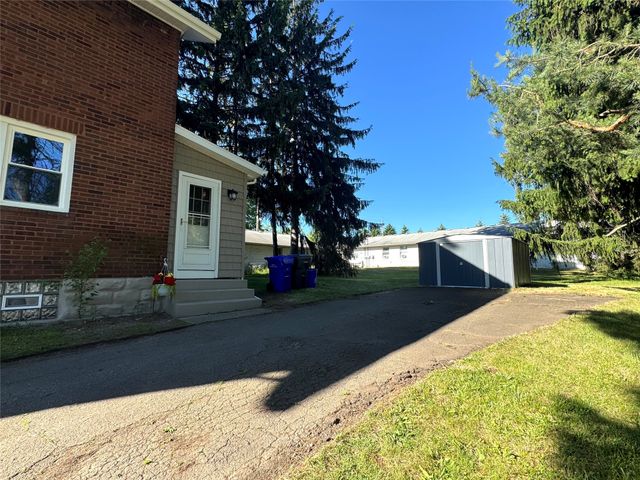 2506 LOVELAND Avenue, Millcreek, PA 16506