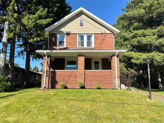 2506 LOVELAND Avenue, Millcreek, PA 16506
