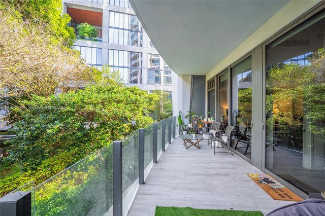 2831 S Bayshore Dr 406, Miami, FL 33133