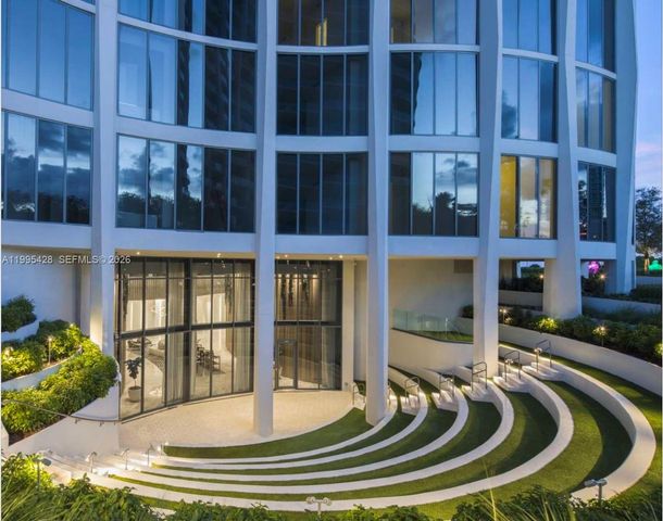 2831 S Bayshore Dr 406, Miami, FL 33133