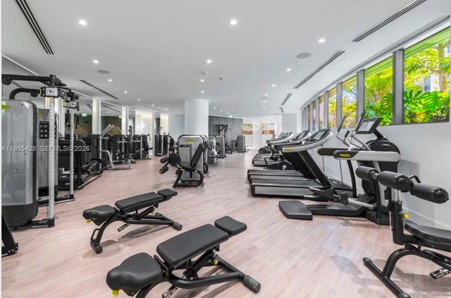 2831 S Bayshore Dr 406, Miami, FL 33133