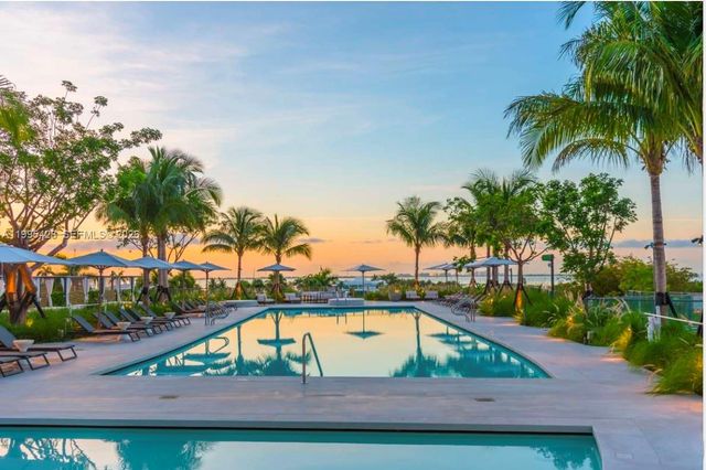 2831 S Bayshore Dr 406, Miami, FL 33133