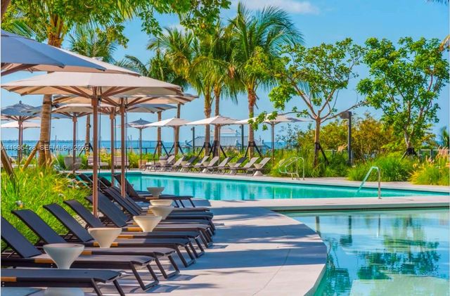 2831 S Bayshore Dr 406, Miami, FL 33133