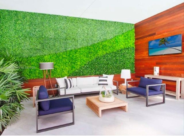 2831 S Bayshore Dr 406, Miami, FL 33133