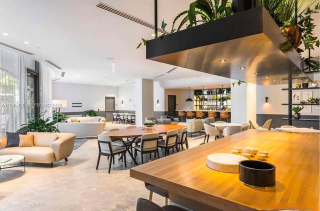 2831 S Bayshore Dr 406, Miami, FL 33133