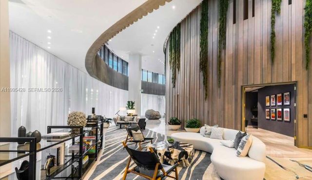 2831 S Bayshore Dr 406, Miami, FL 33133