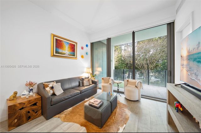 2831 S Bayshore Dr 406, Miami, FL 33133