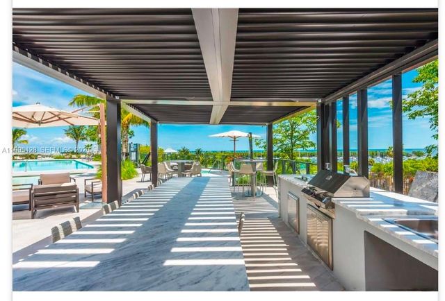 2831 S Bayshore Dr 406, Miami, FL 33133