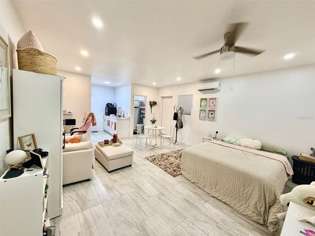 6004 MEMORIAL HIGHWAY, Tampa, FL 33615