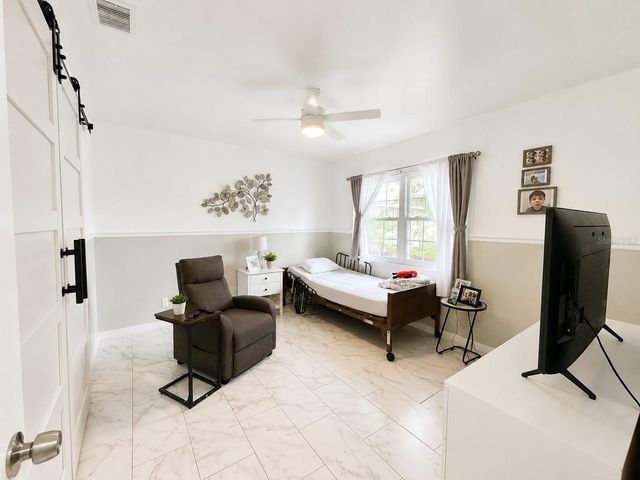 6004 MEMORIAL HIGHWAY, Tampa, FL 33615