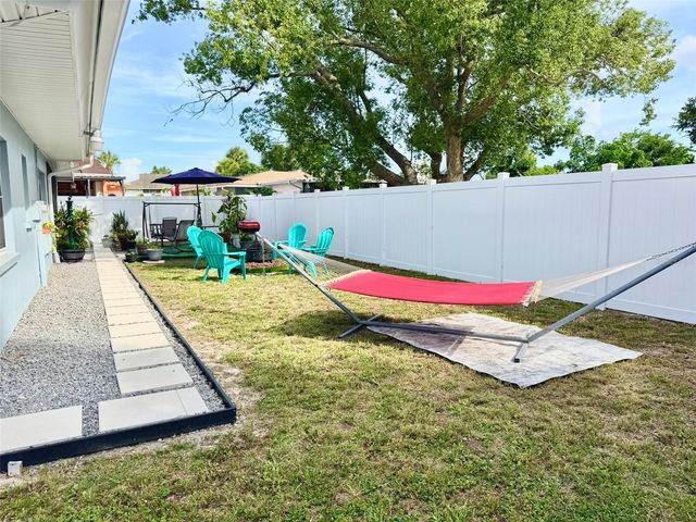 6004 MEMORIAL HIGHWAY, Tampa, FL 33615