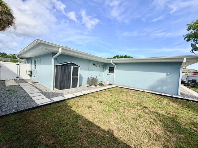 6004 MEMORIAL HIGHWAY, Tampa, FL 33615