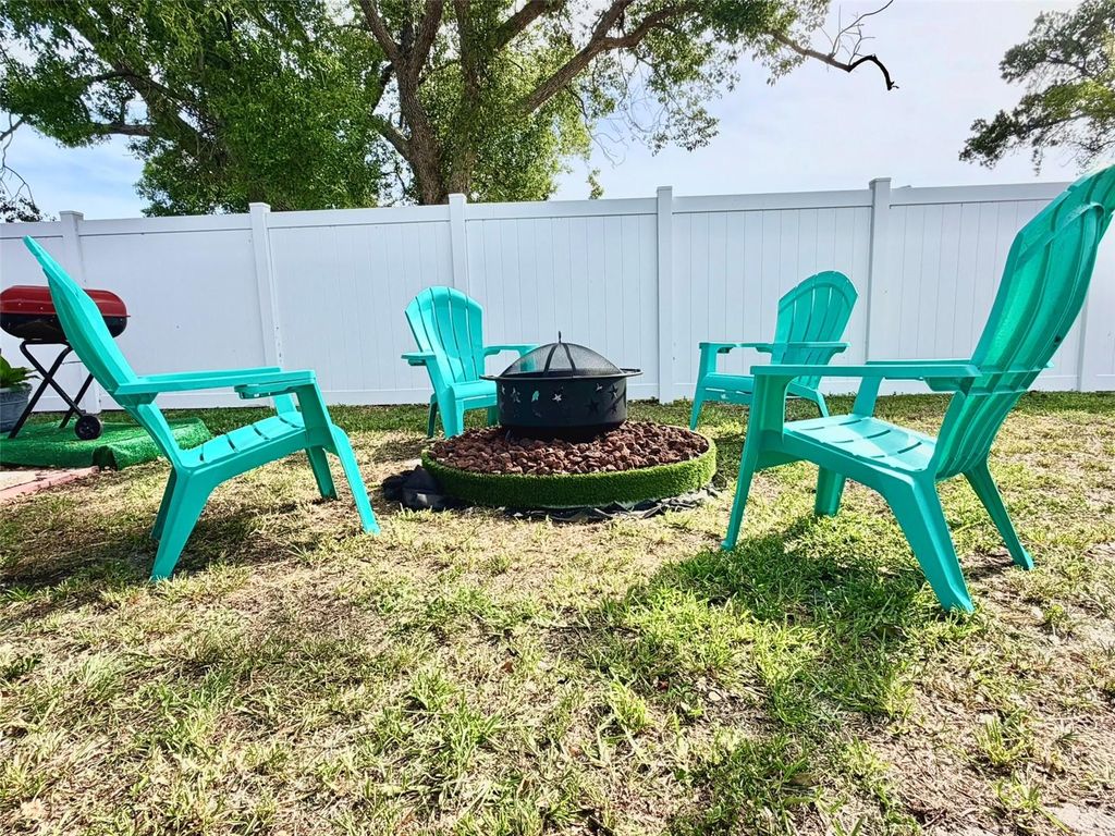 Image 26 of property listing at 6004 MEMORIAL HIGHWAY, Tampa, FL 33615