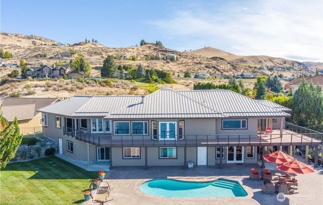 333 Highpoint Place, Chelan, WA 98816