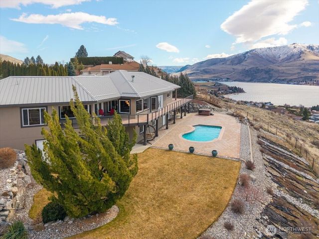 333 Highpoint Place, Chelan, WA 98816