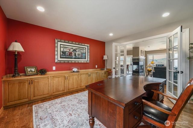 333 Highpoint Place, Chelan, WA 98816