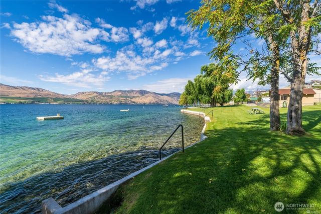 333 Highpoint Place, Chelan, WA 98816