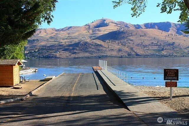 333 Highpoint Place, Chelan, WA 98816