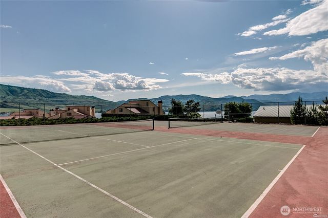 333 Highpoint Place, Chelan, WA 98816