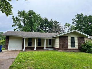 4401 Rhine Drive, Florissant, MO 63033