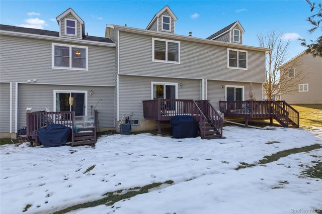 100 Boniface Drive 13B, Pine Bush, NY 12566