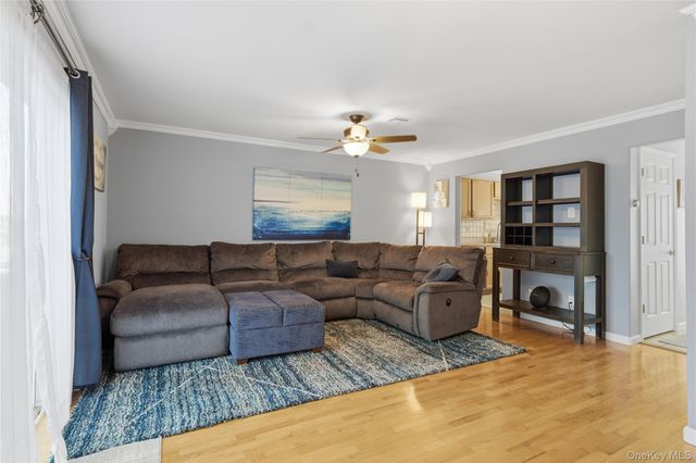 100 Boniface Drive 13B, Pine Bush, NY 12566