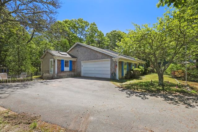 304 Round Cove Road, Chatham, MA 02633