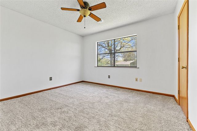 916 Quail Avenue, Harrison, AR 72601