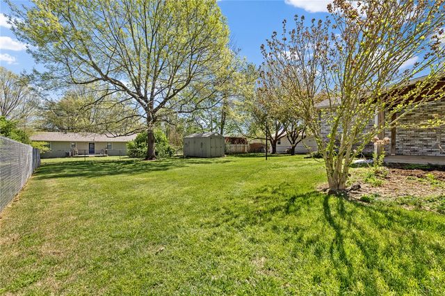 916 Quail Avenue, Harrison, AR 72601