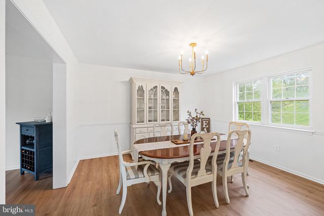 210 JAMES DR, West Chester, PA 19380